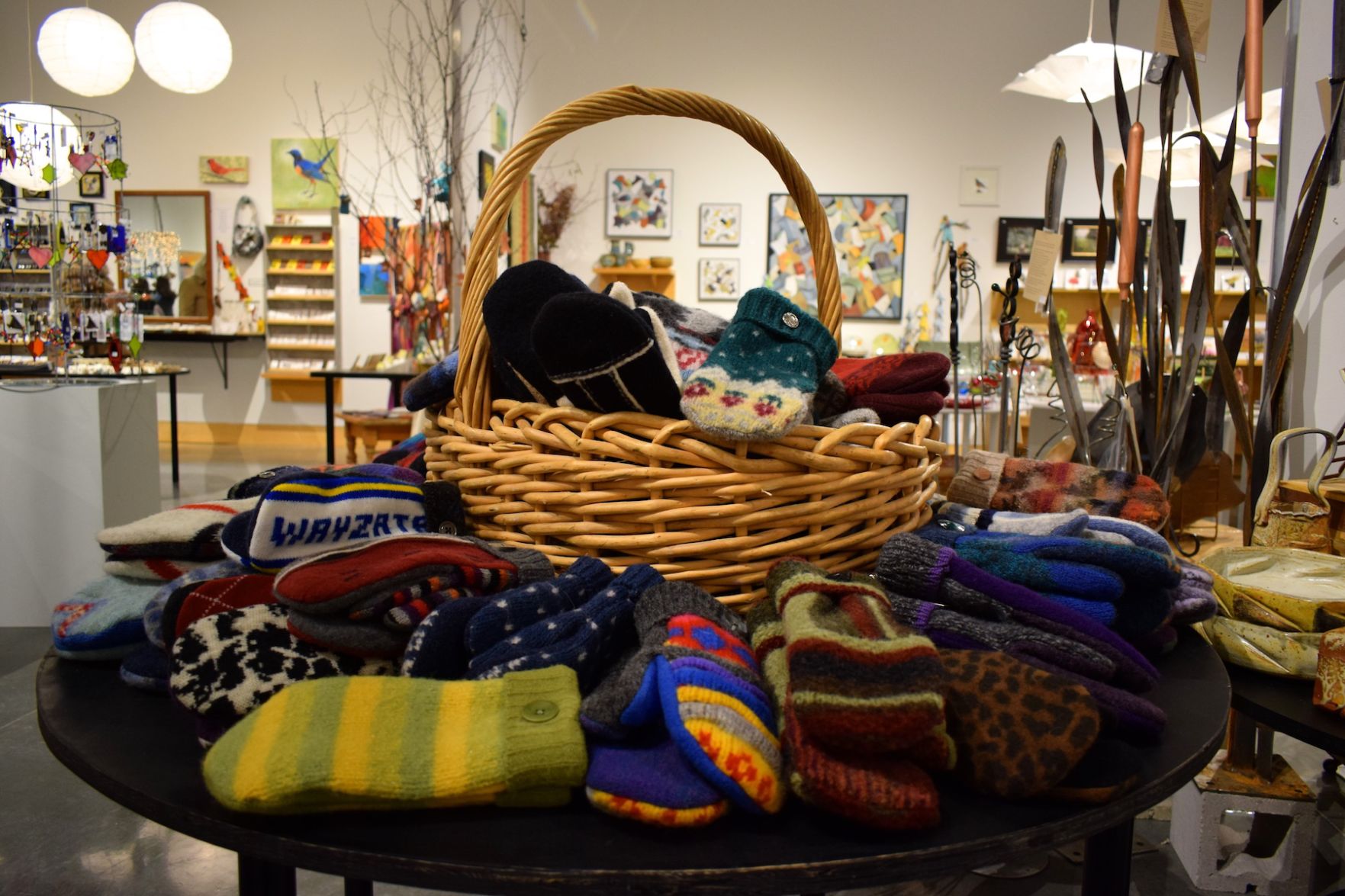 aw23NW_ArtsOfTheHolidays5.JPG